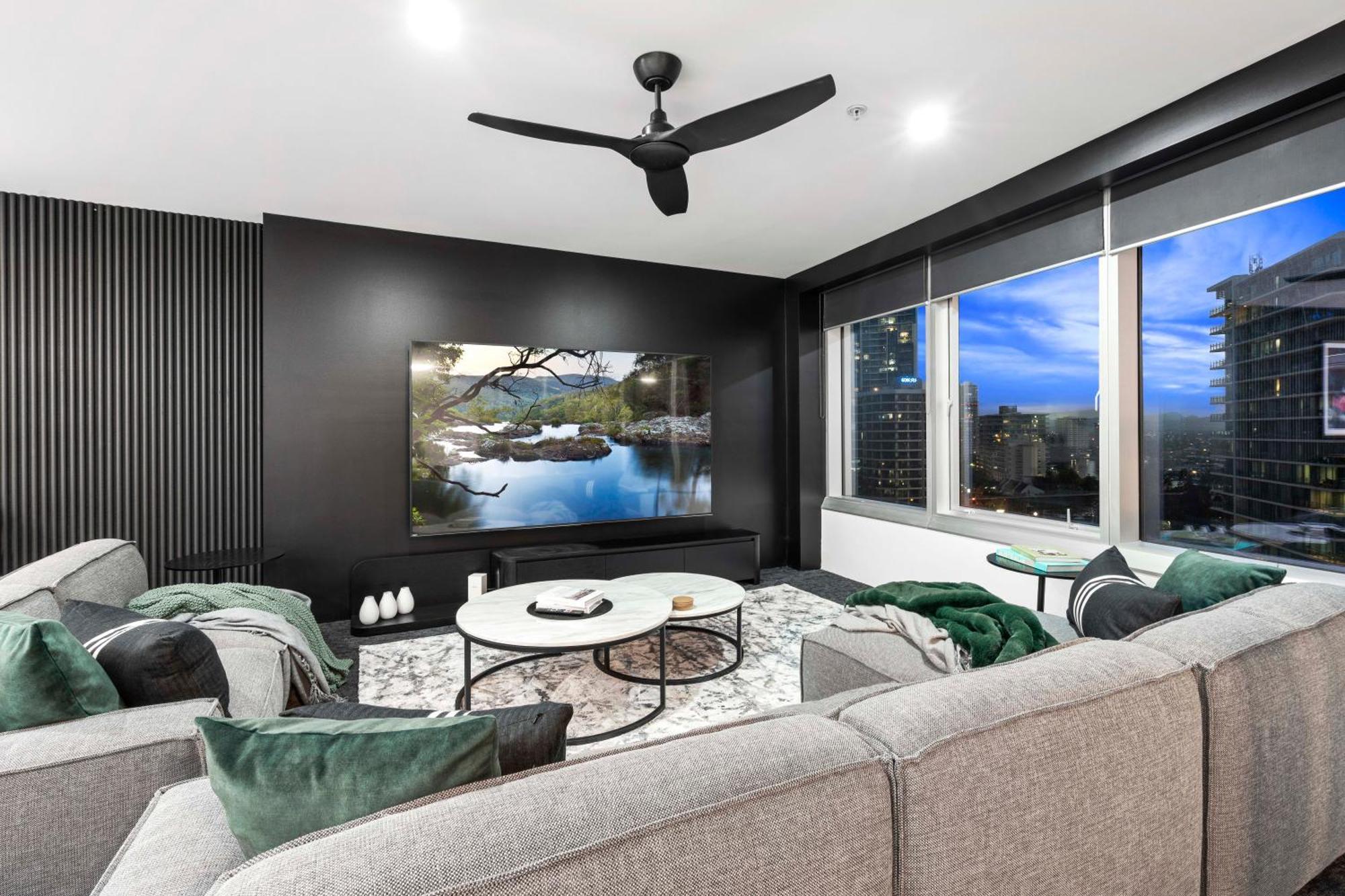 Q Tower At Surfers Paradise - Self Contained Apartments Gold Coast Eksteriør billede