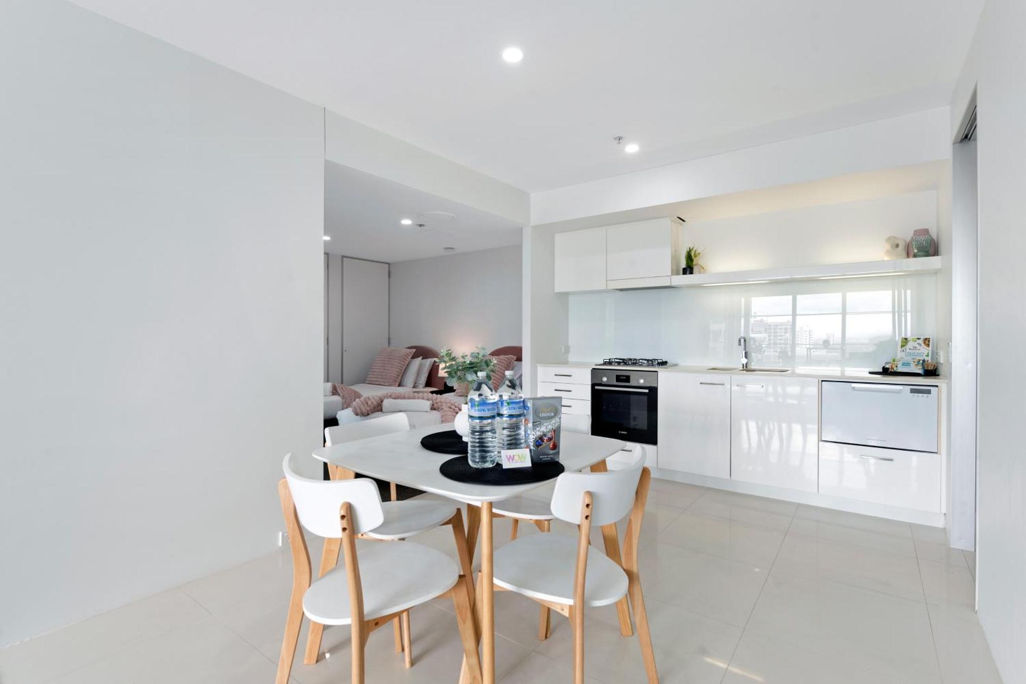Q Tower At Surfers Paradise - Self Contained Apartments Gold Coast Eksteriør billede