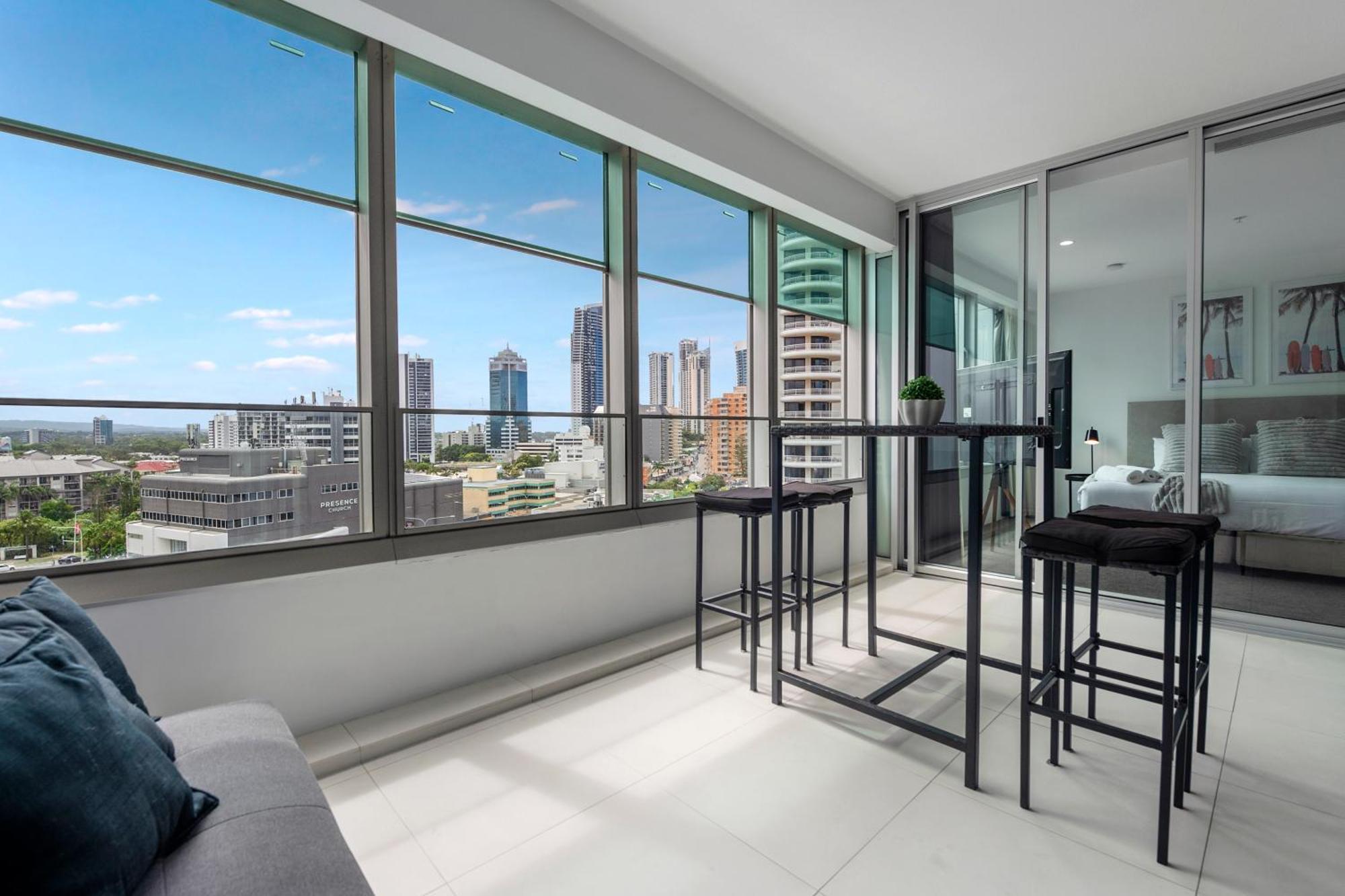 Q Tower At Surfers Paradise - Self Contained Apartments Gold Coast Eksteriør billede