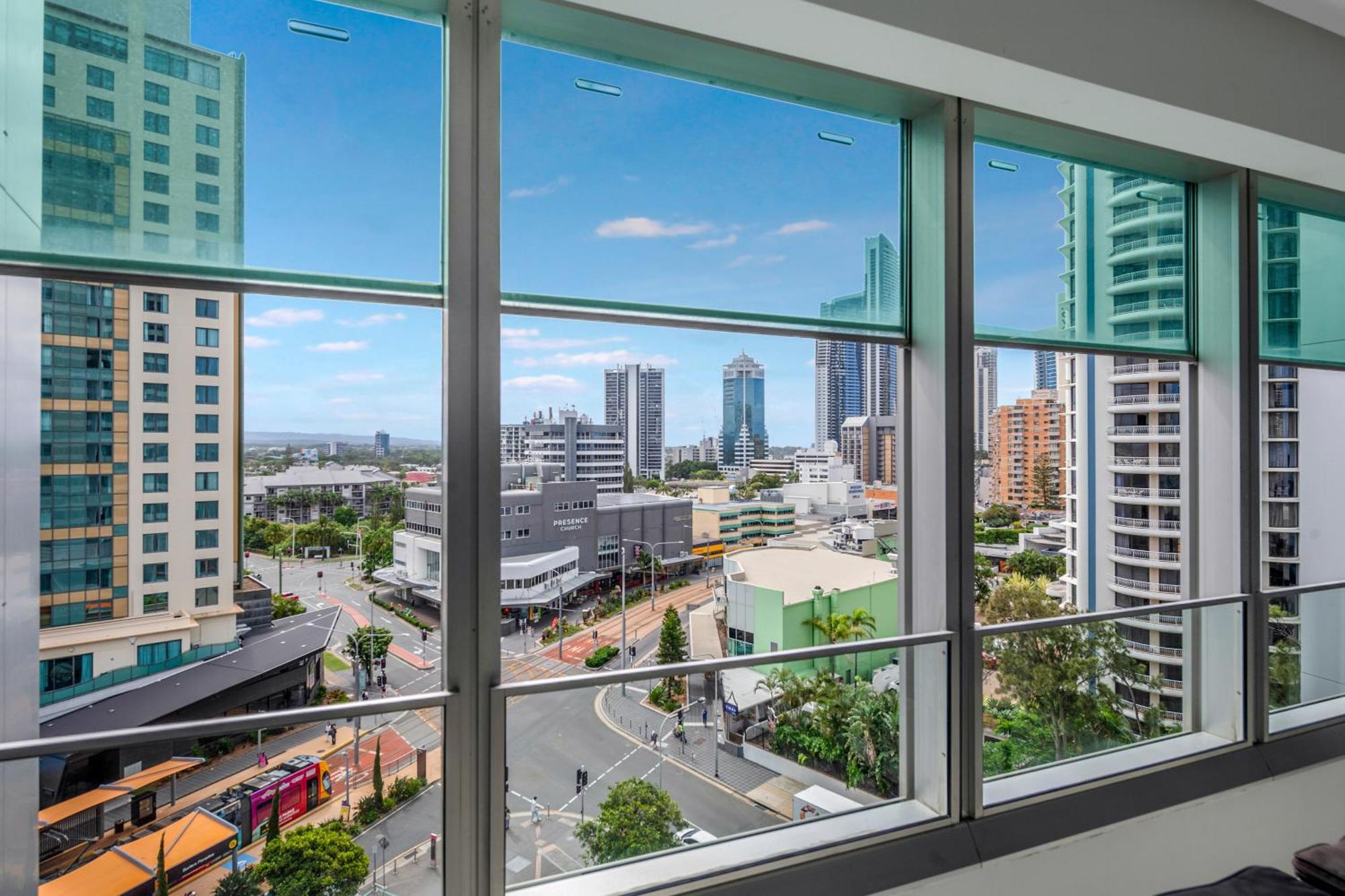 Q Tower At Surfers Paradise - Self Contained Apartments Gold Coast Eksteriør billede