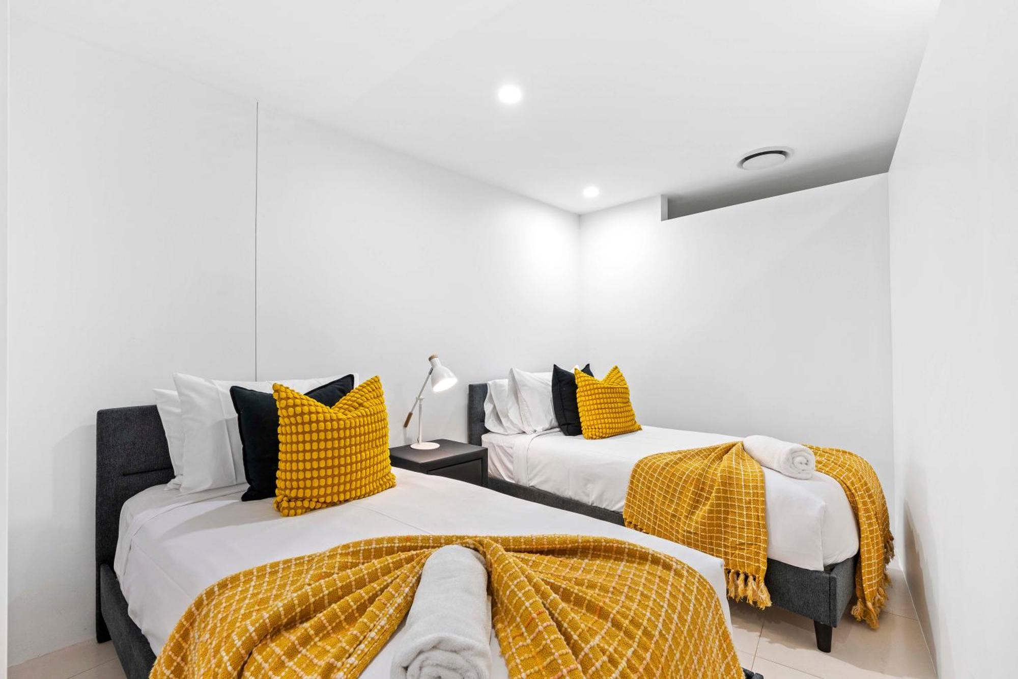 Q Tower At Surfers Paradise - Self Contained Apartments Gold Coast Eksteriør billede