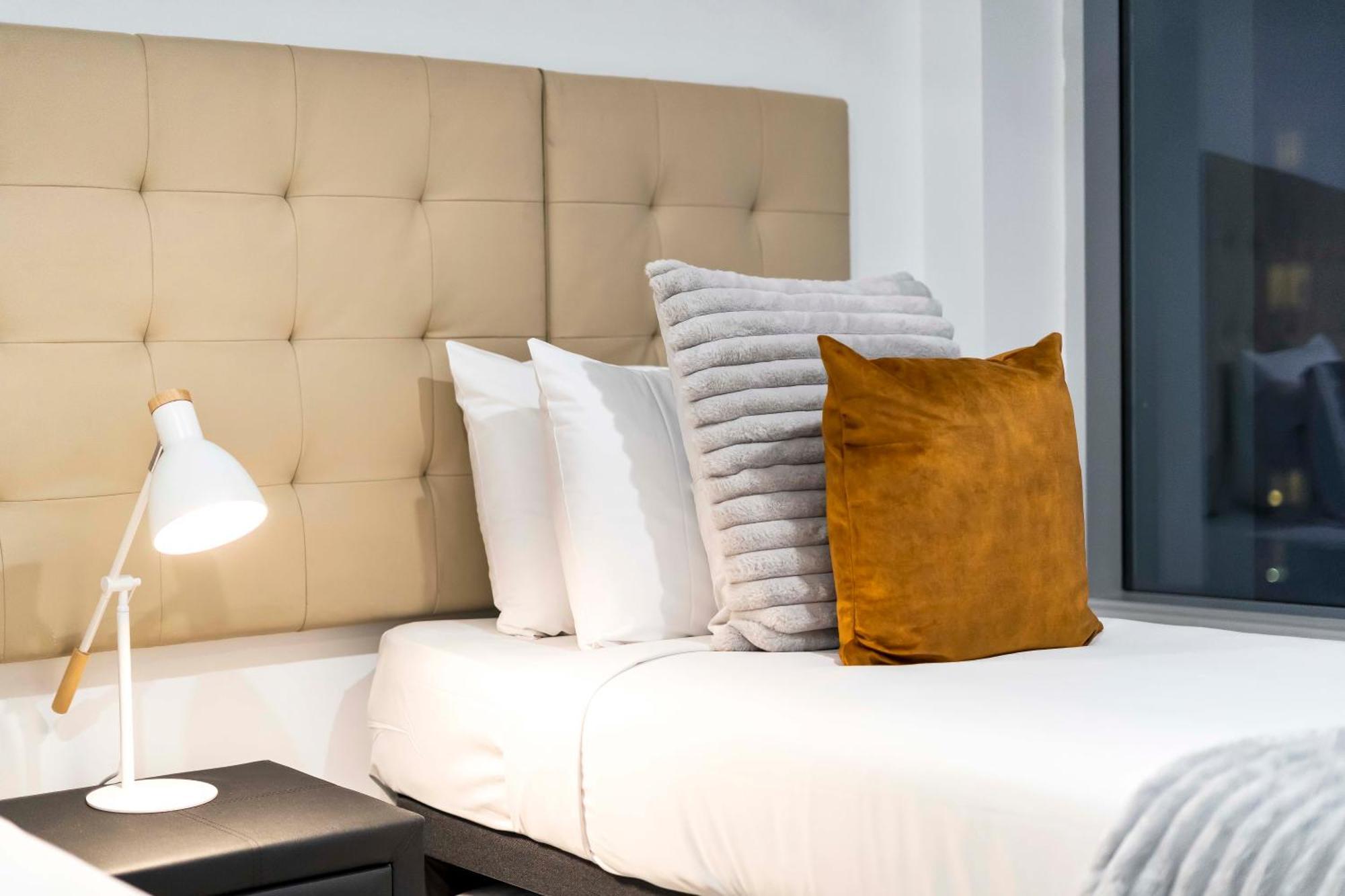 Q Tower At Surfers Paradise - Self Contained Apartments Gold Coast Eksteriør billede