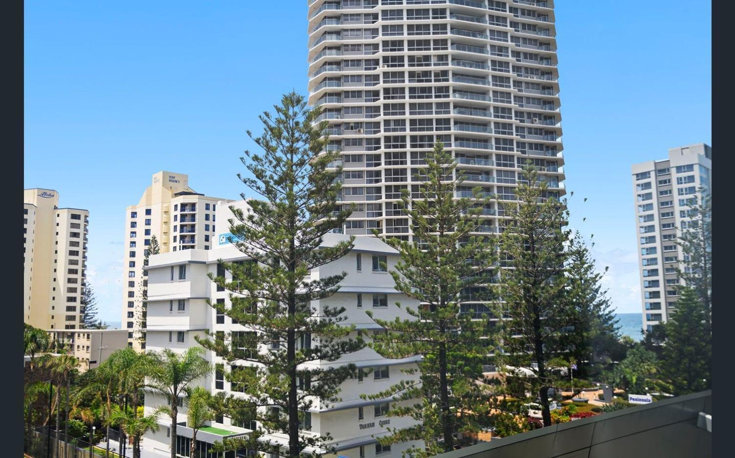 Q Tower At Surfers Paradise - Self Contained Apartments Gold Coast Eksteriør billede
