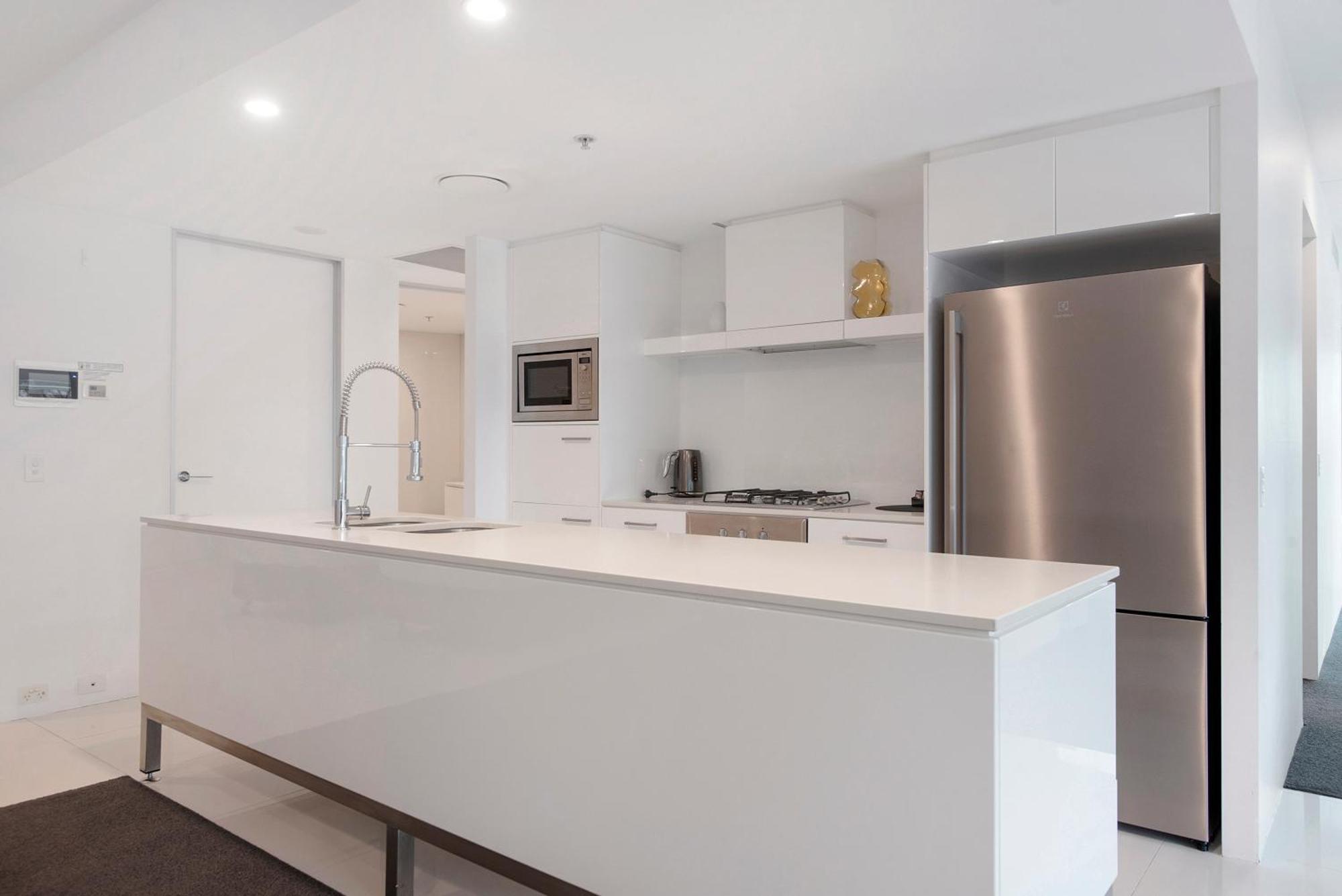 Q Tower At Surfers Paradise - Self Contained Apartments Gold Coast Eksteriør billede