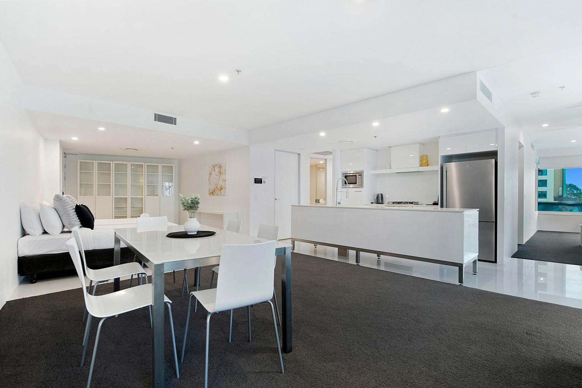 Q Tower At Surfers Paradise - Self Contained Apartments Gold Coast Eksteriør billede